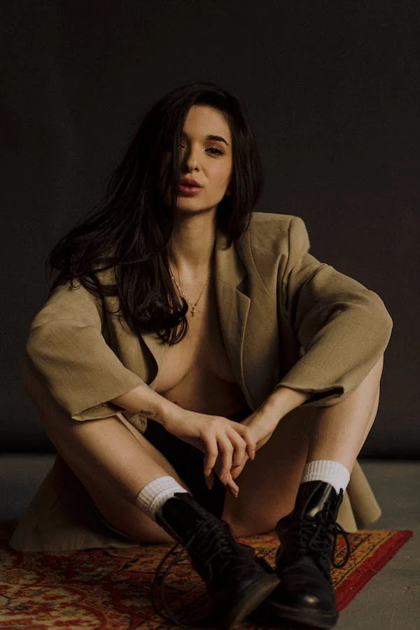 Best Agency for Instagram Influencer Escorts in Mumbai